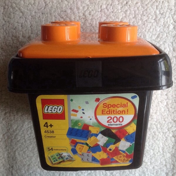Copyright Bricklink.com